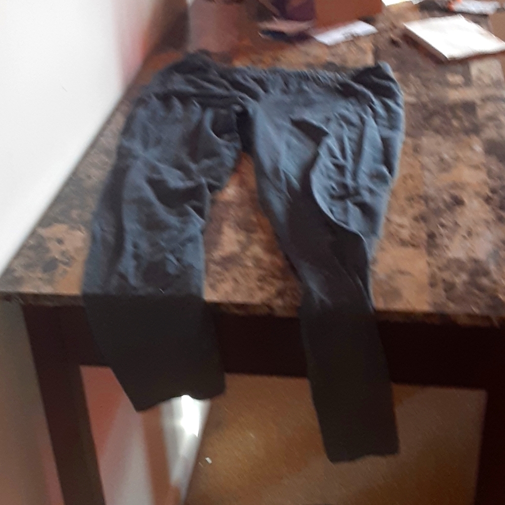 Gray leggings